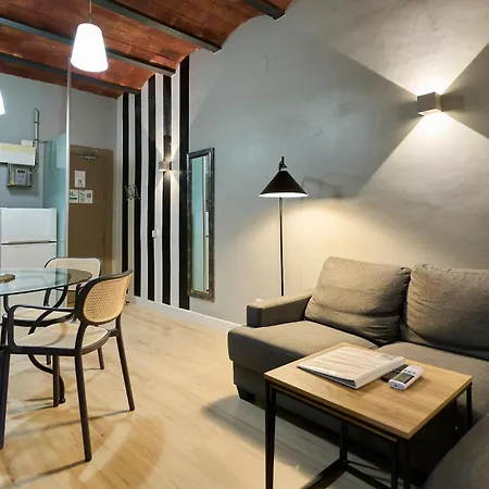 Fira By Gaiarooms Apartment