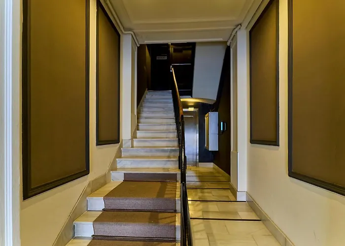 Fira By Gaiarooms Apartmán *