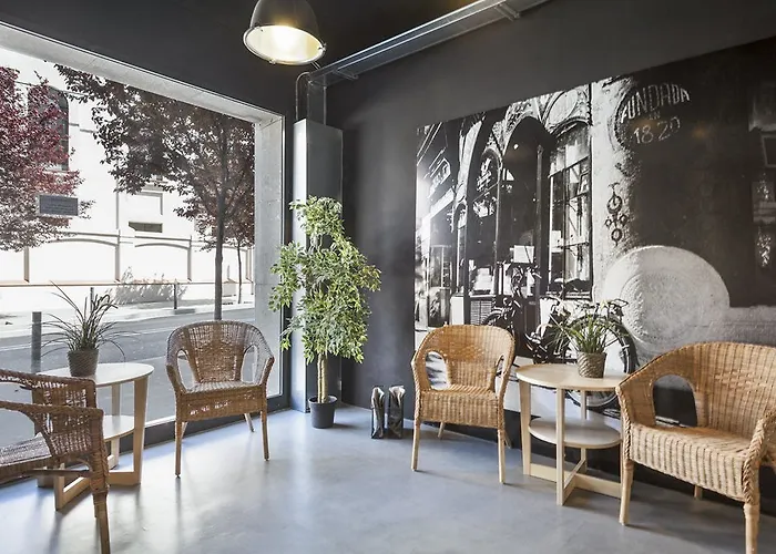 Fira By Gaiarooms Apartmán *