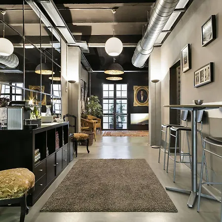 Apartamento Fira By Gaiarooms *